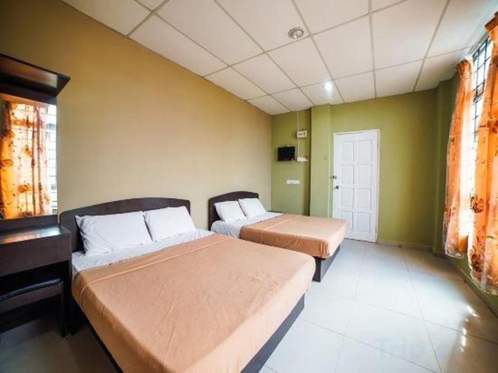 Oyo 89573 Hotel Lii View Мерсинг Экстерьер фото
