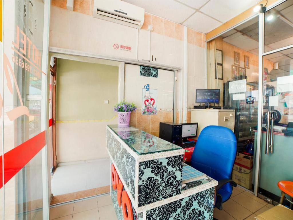 Oyo 89573 Hotel Lii View Мерсинг Экстерьер фото