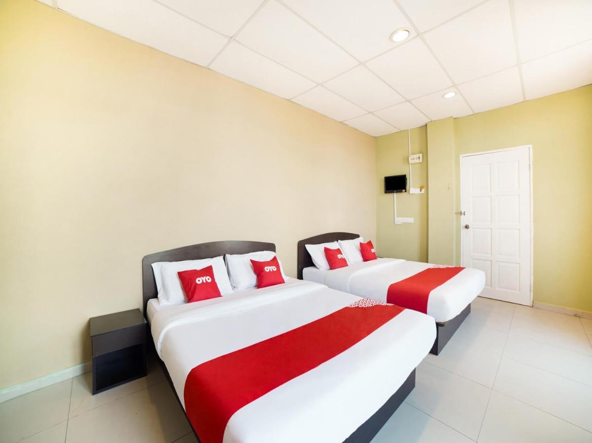 Oyo 89573 Hotel Lii View Мерсинг Экстерьер фото
